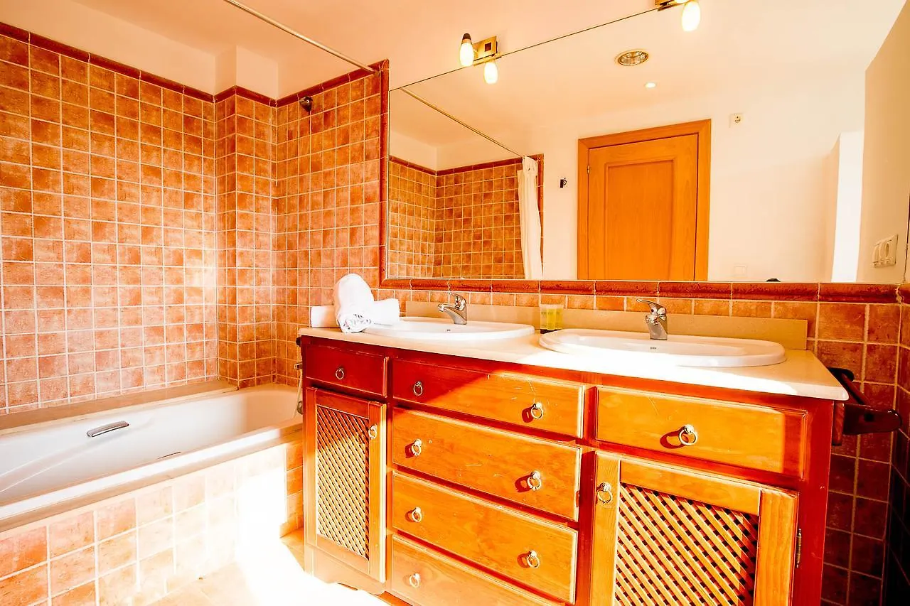 Oleholidays Adosado Villas Y Golf Guadalmina Urbanizacion Privada Marbella 0*,  Spanien