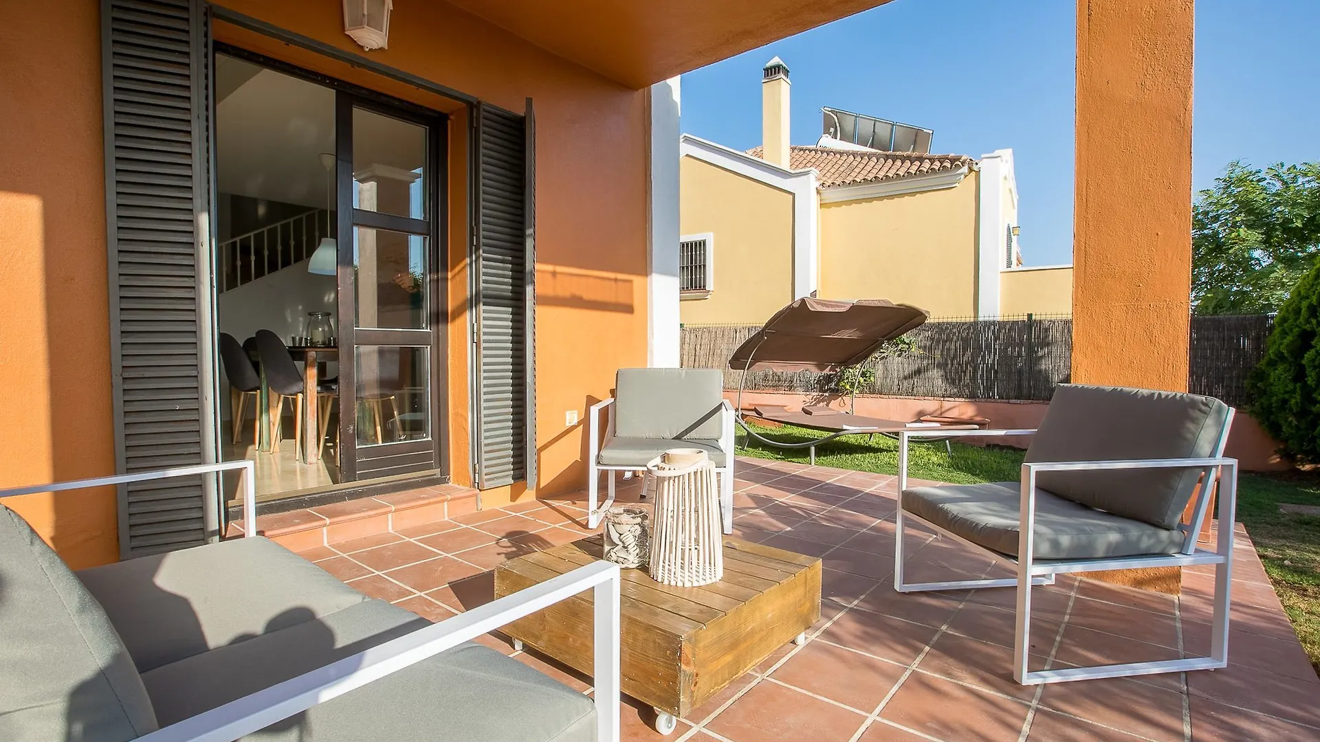 Oleholidays Adosado Villas Y Golf Guadalmina Urbanizacion Privada Marbella