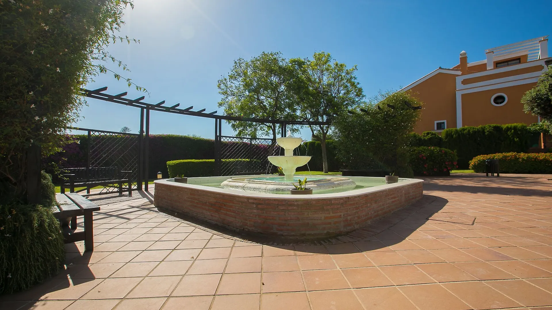 Feriehus Oleholidays Adosado Villas Y Golf Guadalmina Urbanizacion Privada Marbella